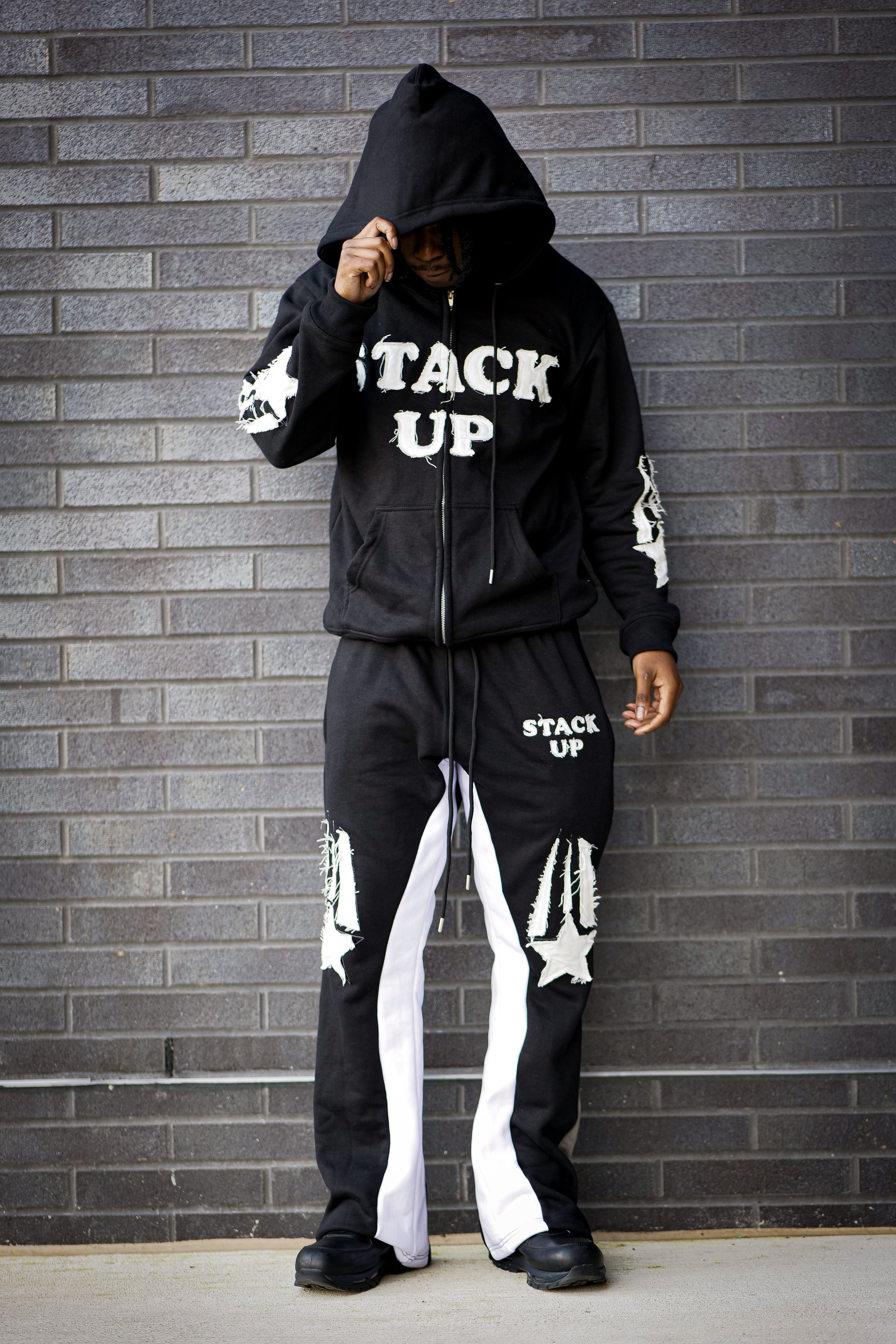 STACK UP SWEATSUIT